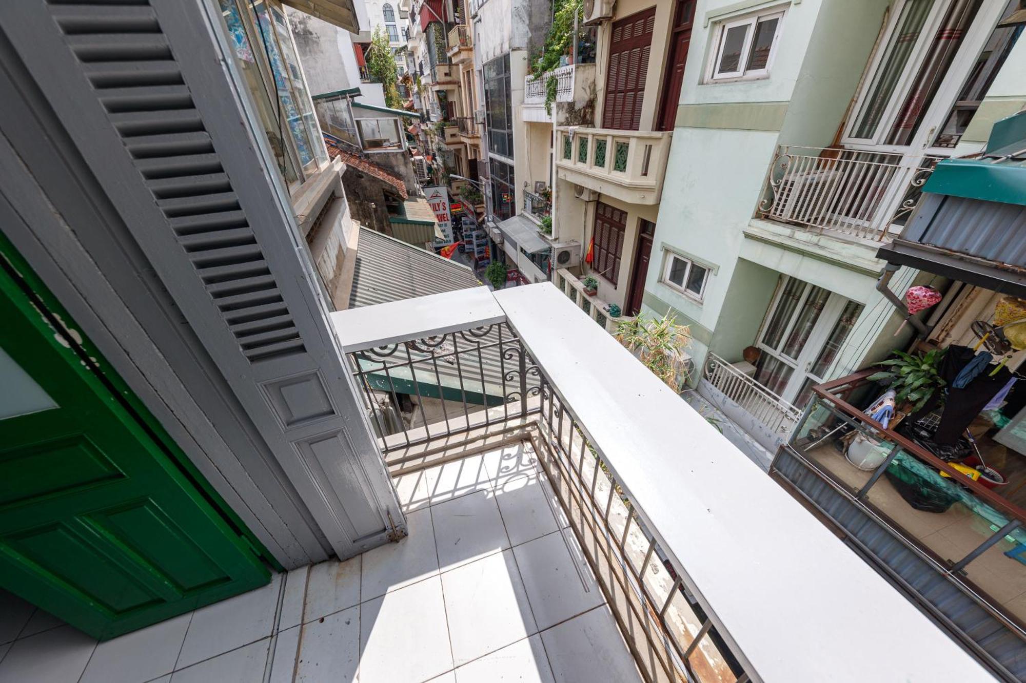 Twins Hà Nội
